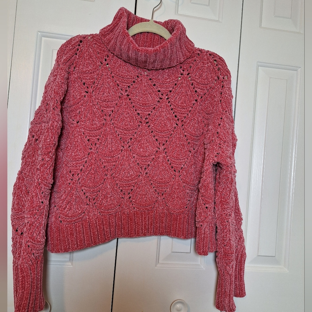 POL Chenille Cropped Pink Turtleneck Sweater NWOT